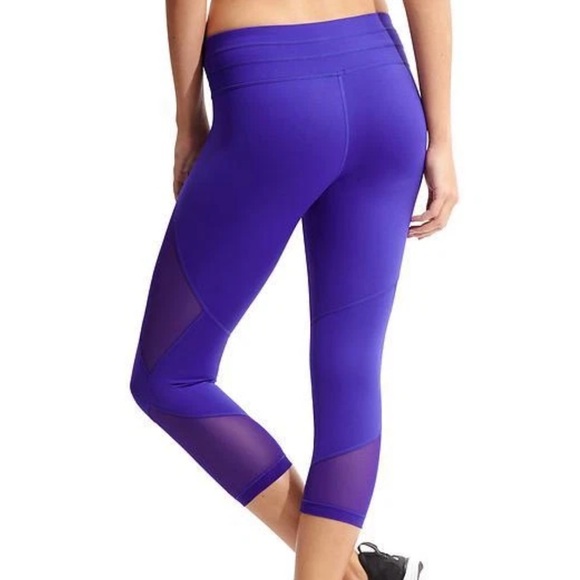 Athleta Mesh Sonar Capri, Purple SIZE M - Picture 2 of 6